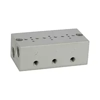 Produktbild von RIEGLER - Reihengrundplatte 3-fach, M5 für Mini-Magnetventile 15 mm (1099.03)