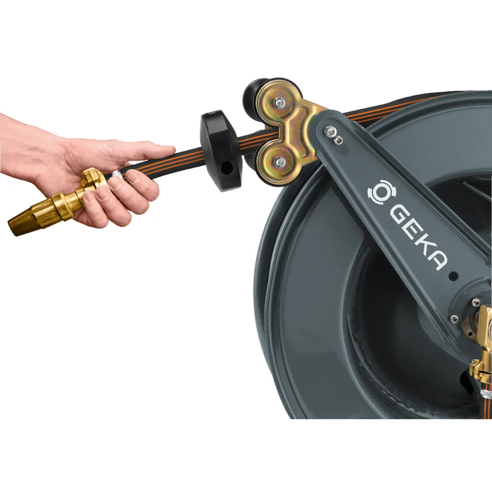 GEKA plus PA30GSK Automatischer Schlauchaufroller mit 25 Meter 3/4″-Schlauch Produktbild img4 L