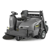 Kärcher Kehrsaugmaschine KM 125/130 R D mit Kehrsichel-Seitenbesen Produktbild