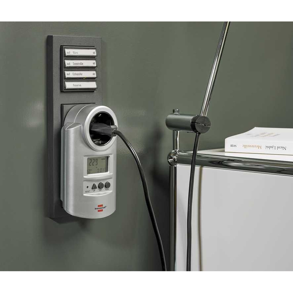brennenstuhl Primera-Line Energiemessgerät PM 231 E, Kinderschutz, 2 einstellbare Stromtarife Produktbild img19 L
