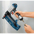 Bosch Druckluft-Stauchkopfnagler GSK 64 Produktbild img4 S