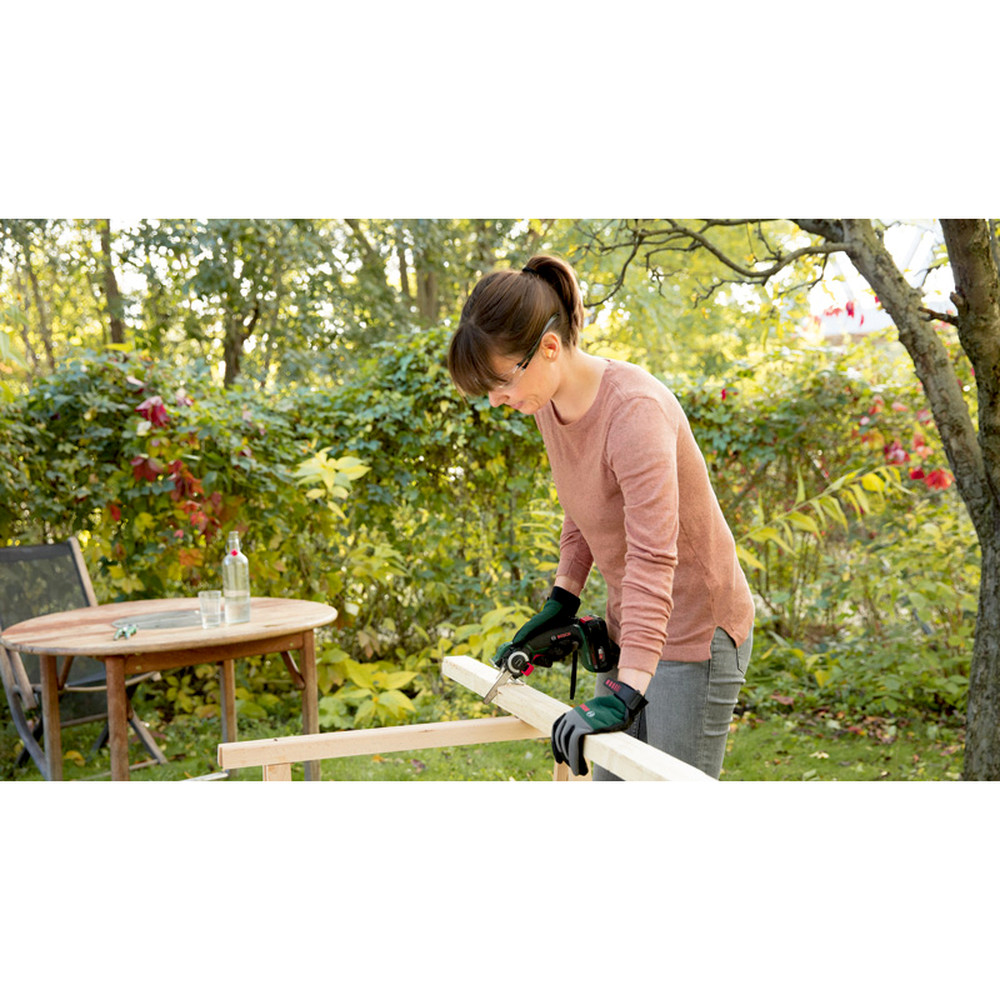 Bosch Akku-Säge AdvancedCut 18 mit NanoBlade-Technologie, 1 x PBA 18V 2.5 Ah Akku Produktbild img4 L