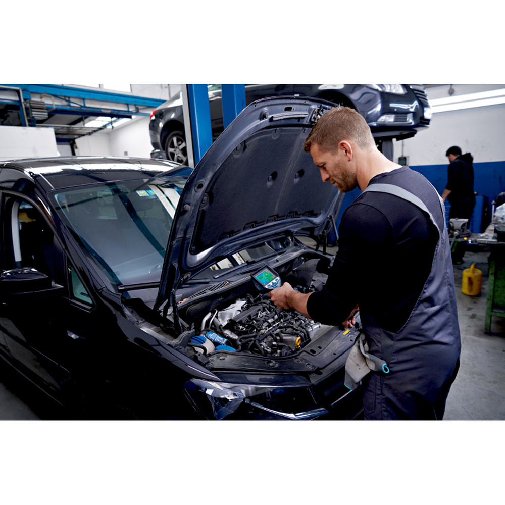 Bosch Wärmebildkamera GTC 600 C mit 1x Akku GBA 12V 2.0Ah Produktbild img8 L