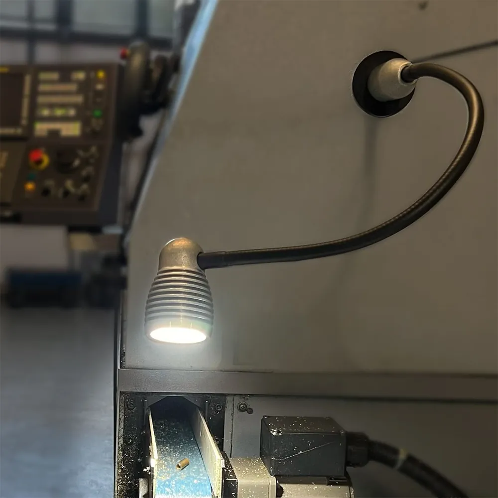 Bauer & Böcker LED-Arbeitsleuchte "Flexi" 90° - dimmbar Produktbild img4 L