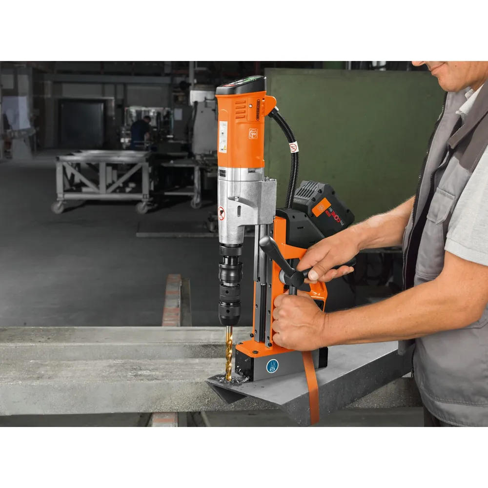 FEIN Akku-Universal-Magnet-Kernbohrmaschine bis 35 mm AKBU 35 PMQW AS Produktbild img12 L