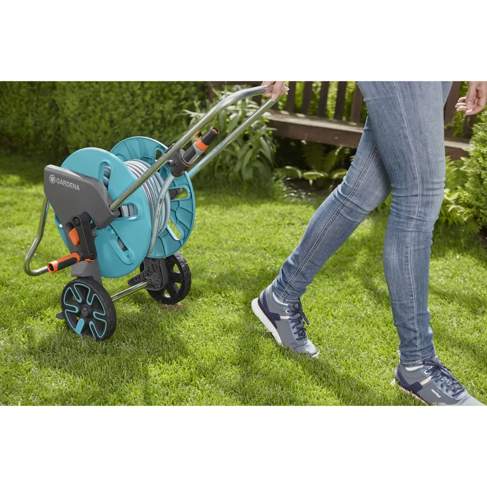 GARDENA Schlauchwagen CleverRoll M Set, kpl. mit 20m Schlauch, Systemteilen und Spritze Produktbild img3 L