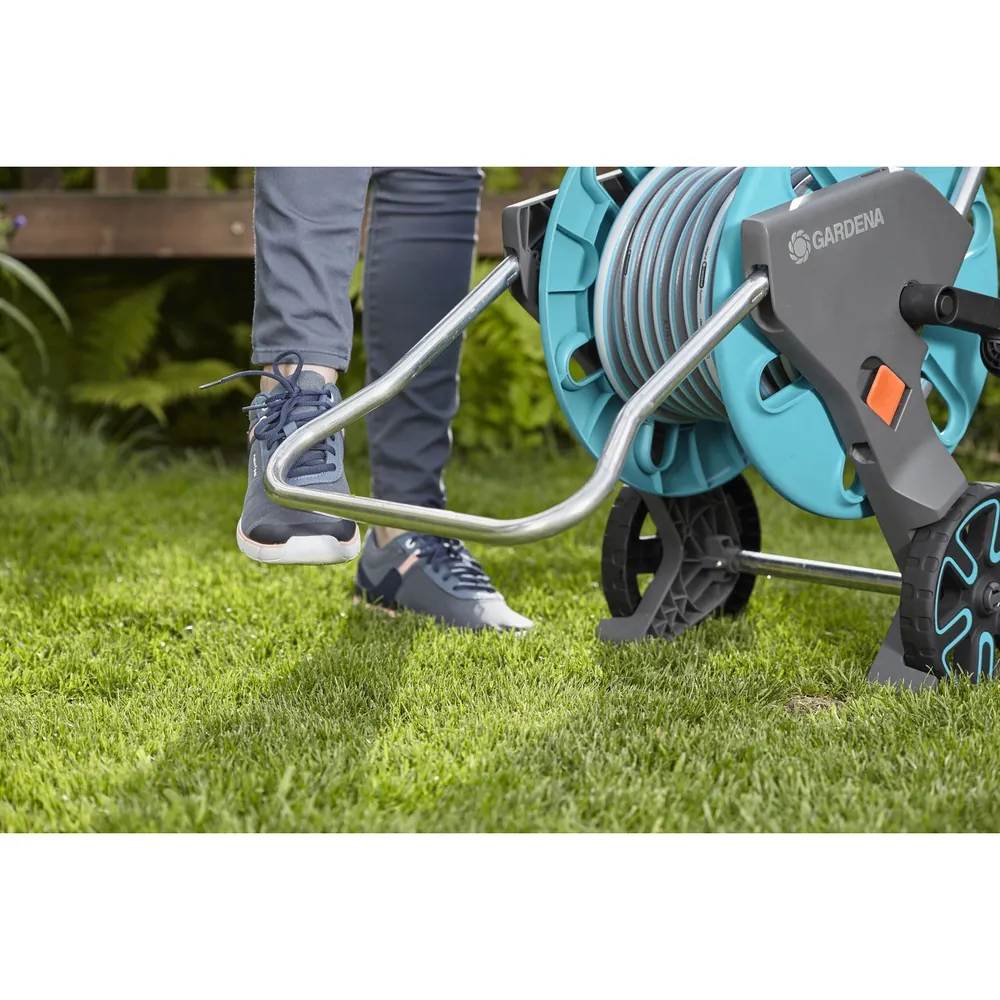 GARDENA Schlauchwagen CleverRoll M Set, kpl. mit 20m Schlauch, Systemteilen und Spritze Produktbild img6 L