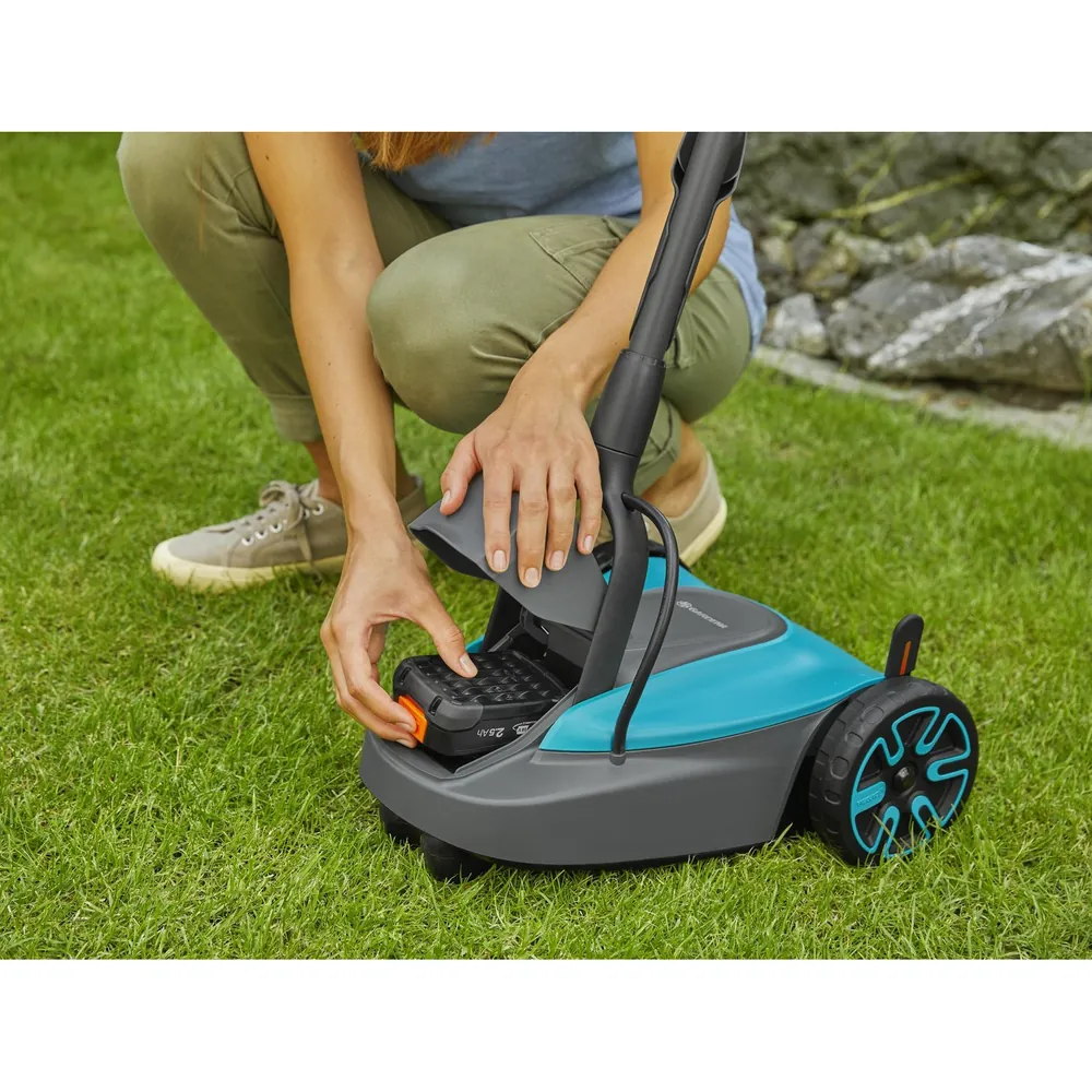 GARDENA Akku-Rasenmäher HandyMower 22/18V P4A solo Produktbild img6 L