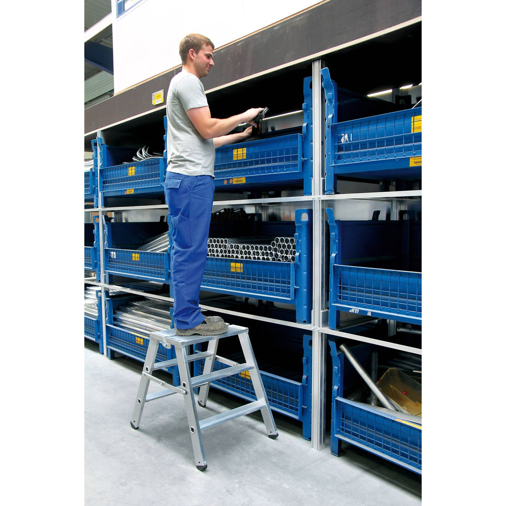 MUNK Günzburger Steigtechnik Stufen-Stehpodest klappbar, beidseitig begehbar, 2x 2 Stufen, Höhe 460mm Produktbild img3 L