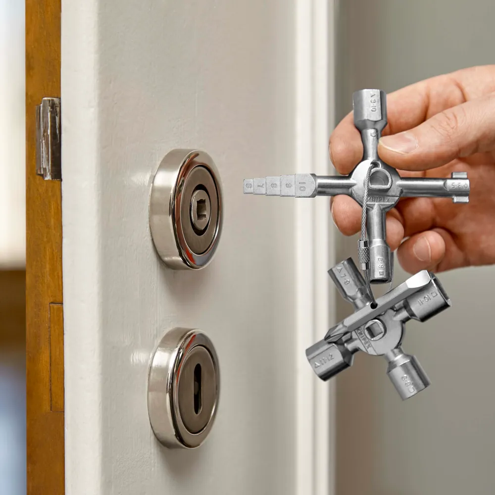 KNIPEX TwinKey®, der universellste aller Schaltschrankschlüssel 92 mm 001101 Produktbild img11 L