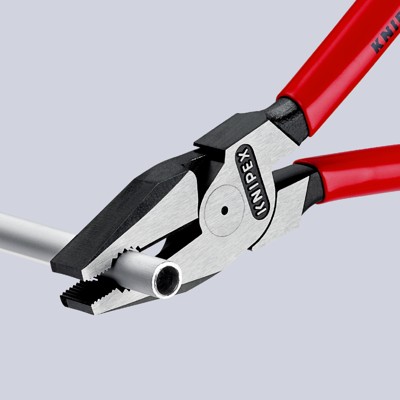 Produktbild von KNIPEX® - Kraft-Kombizange 02 02 225 T poliert Mehrkomponenten mit Öse 225mm