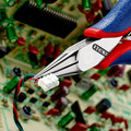 KNIPEX® Elektronik-Greifzange 35 22 115 SB flachr., sp. zul. spiegelp. MK 115mm Produktbild img4 S