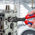 KNIPEX Frontgreifzange 82 02 200 200mm 2K-Kunststoffgriffe Produktbild img4 S