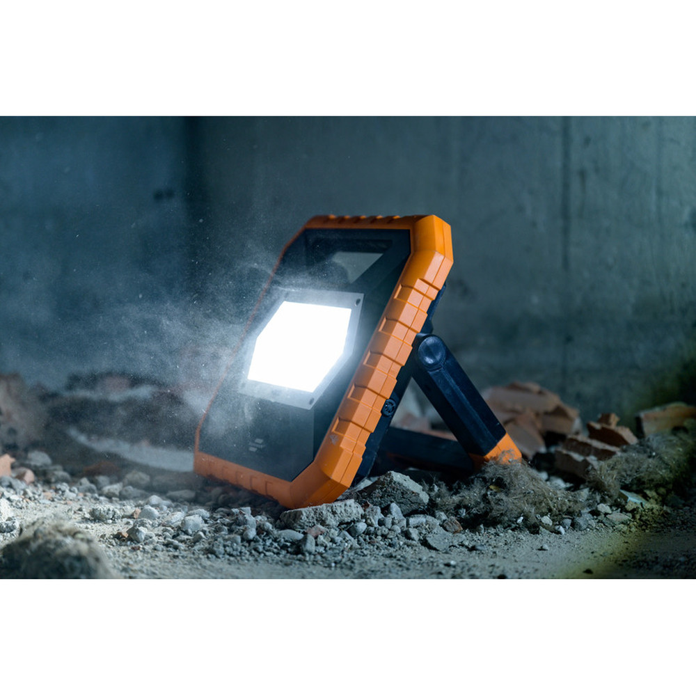 brennenstuhl professionalLINE Akku LED Baustrahler X 4000 MA 3800lm, IP55 Produktbild img7 L