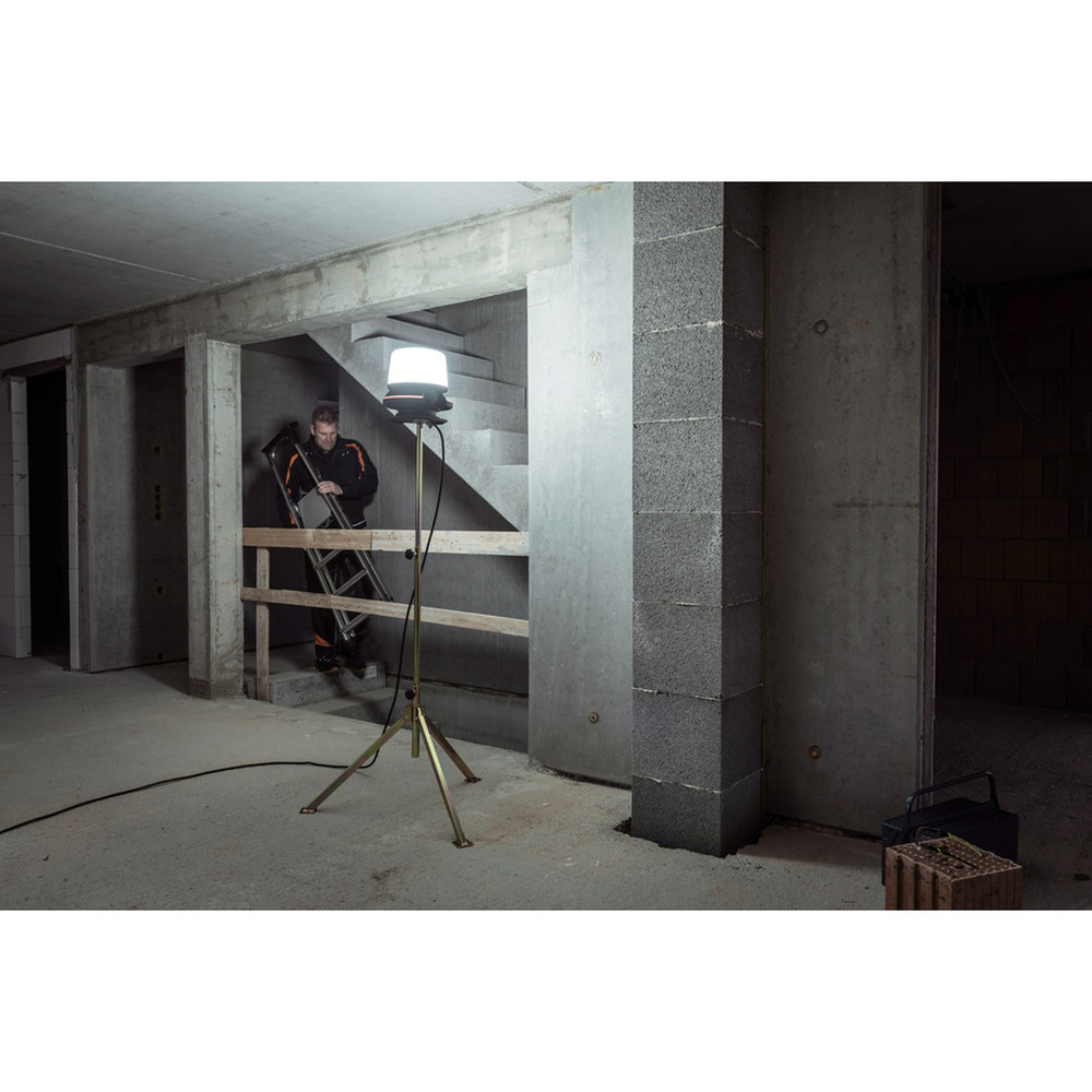 brennenstuhl® professionalLINE Mobiler 360° LED Strahler ORUM 5050 M, 5800lm 47W, 5m H07RN-F 3G1,5, IP54 Produktbild img5 L