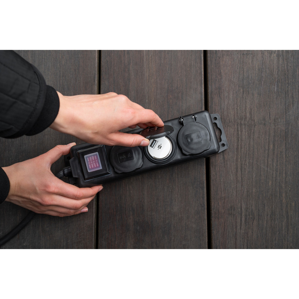 brennenstuhl® USB Steckdosenadapter 2,4A weiß Produktbild img5 L
