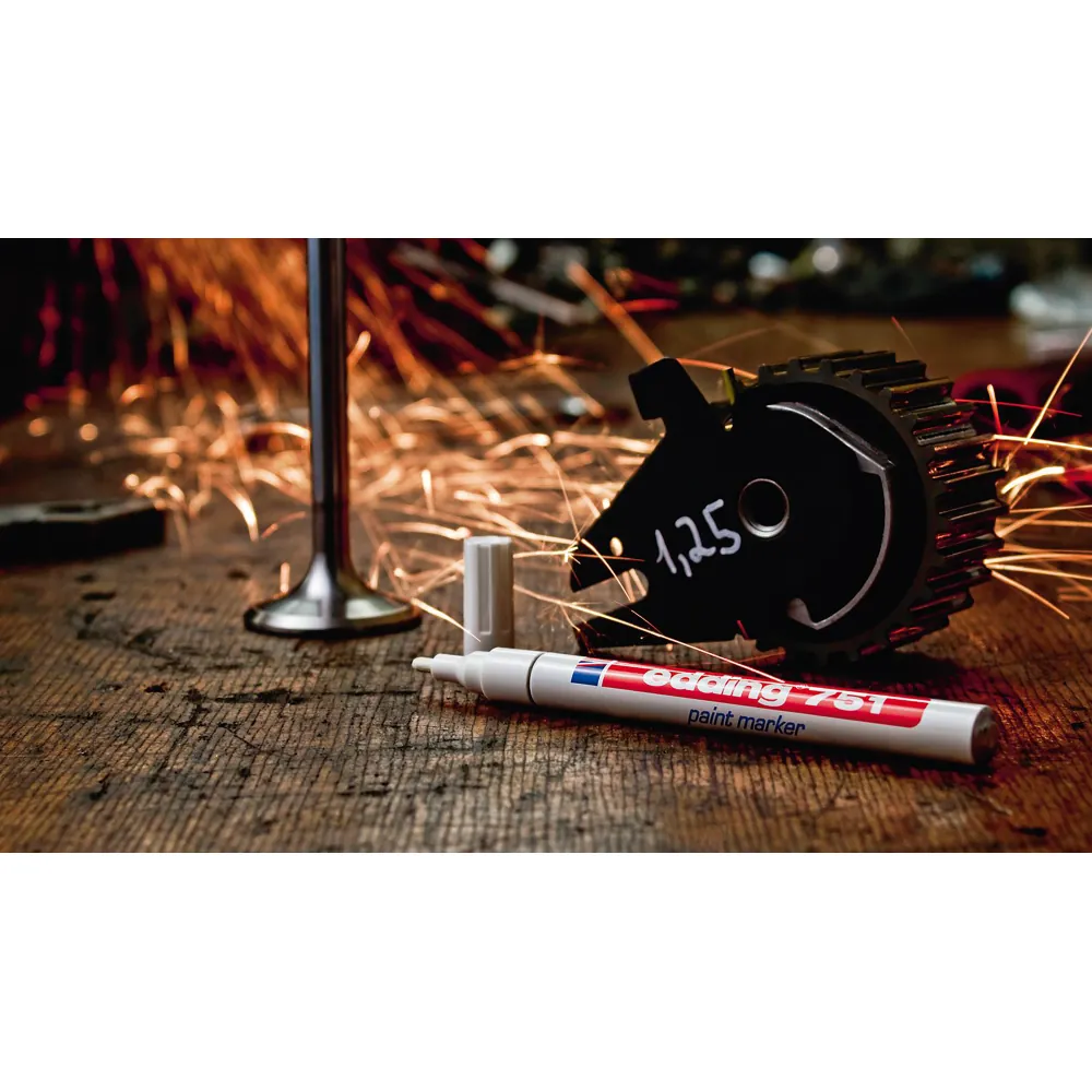 edding 751 Lackmarker schwarz Produktbild img6 L