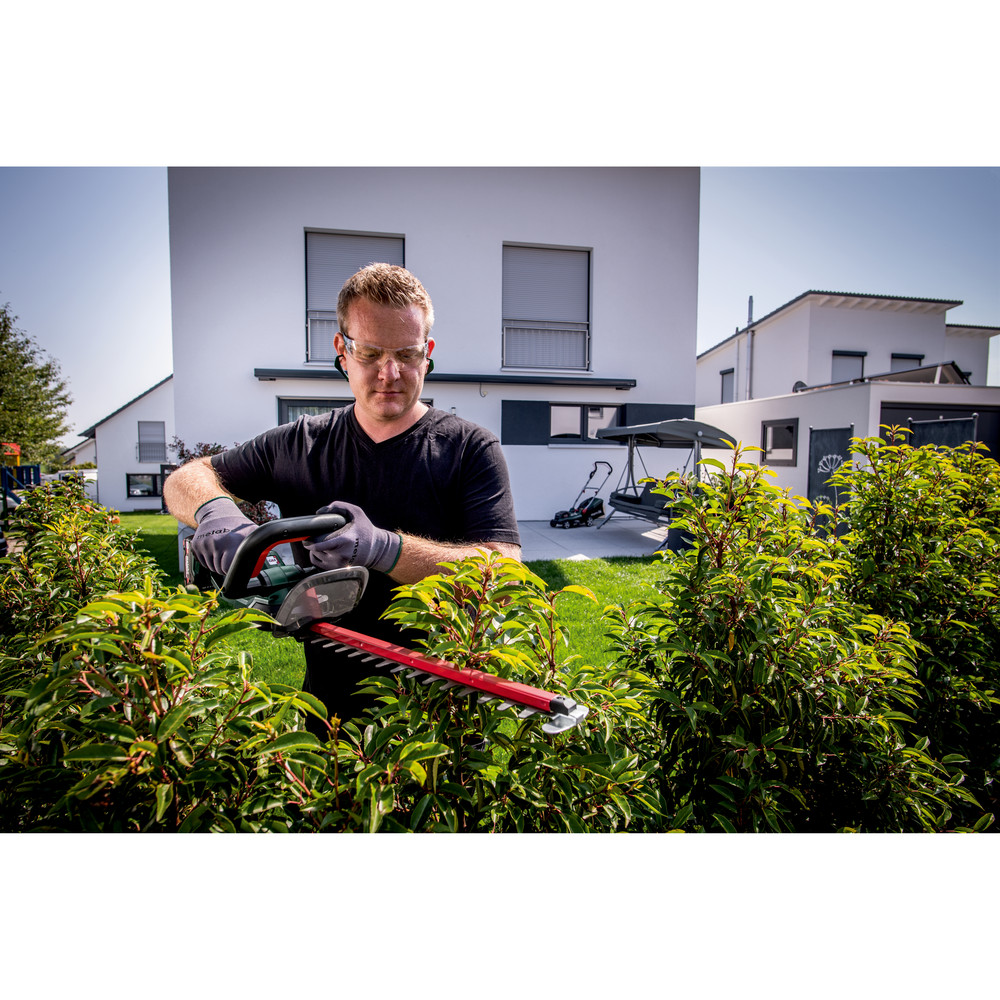 metabo Akku-Heckenschere HS 18 LTX 55 (601718850), Karton Produktbild img4 L