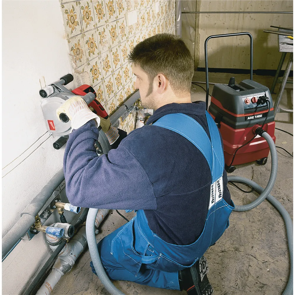 Milwaukee® WCS45 MAUERNUTFRAESE IN2 Produktbild img4 L